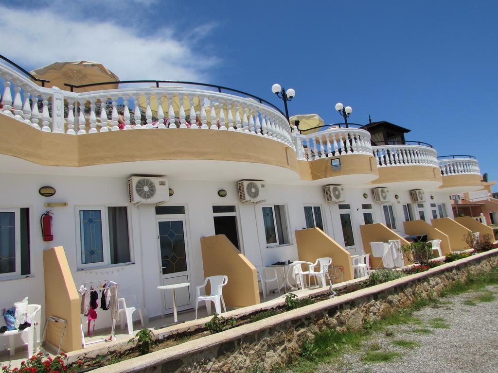 Coralli Apartments Pefki Kültér fotó